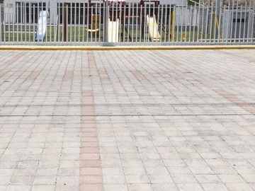 Renta de Edificio con Locales comerciales y oficinas en Paseo de la Republica Juriquilla
