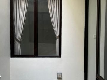 Disewakan Rumah Lavon Swancity Tangerang Banten Lokasi Strategis Murah