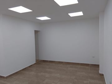 ALQUILER DE CONSULTORIOS MÉDICOS A POCOS METROS DEL HOSPITAL RODRIGUEZ ZAMBRANO