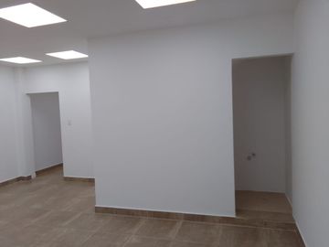 ALQUILER DE CONSULTORIOS MÉDICOS A POCOS METROS DEL HOSPITAL RODRIGUEZ ZAMBRANO