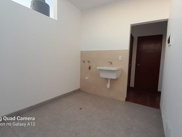 VENDO CASA DE ESTRENO CON VISTA AL PARQUE EN MIRAFLORES COUNTRY CLUB