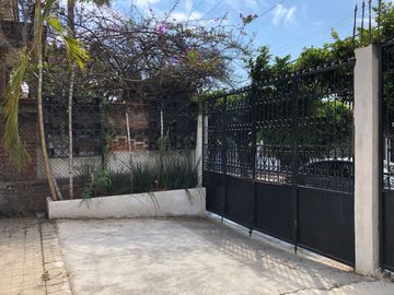 Excelente propiedad COMERCIAL en VENTA, Av. Morelos, ZONA centrica