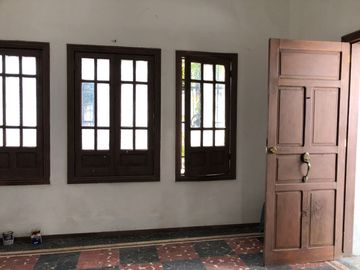 Excelente propiedad COMERCIAL en VENTA, Av. Morelos, ZONA centrica