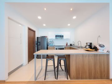 Departamento Amueblado de Lujo en Renta | Juriquilla Towers | 2 Habs y Amenidades Premium