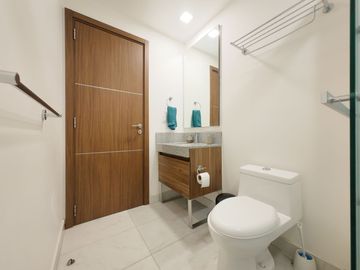 Departamento Amueblado de Lujo en Renta | Juriquilla Towers | 2 Habs y Amenidades Premium