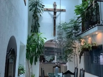 HERMOSA CASA EN VENTA EN ZONA DEL VALLE  EN SAN PEDRO GARZA GARCÍA NUEVOP LEON