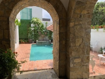 HERMOSA CASA EN VENTA EN ZONA DEL VALLE  EN SAN PEDRO GARZA GARCÍA NUEVOP LEON