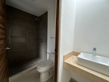Hermosas casas en excelente ubicacion muy cerca de  Muñoz y de universidad UVM