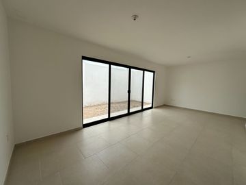 Hermosas casas en excelente ubicacion muy cerca de  Muñoz y de universidad UVM