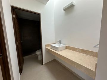 Hermosas casas en excelente ubicacion muy cerca de  Muñoz y de universidad UVM
