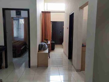 Rumah 2 Lantai Luas 128 di Sulfat Ciliwung kota Malang