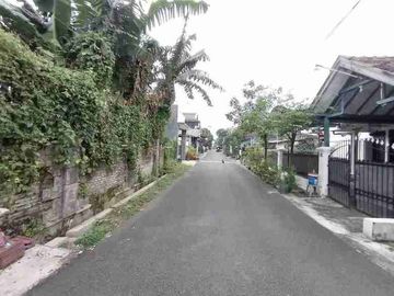 Rumah 2 Lantai Luas 128 di Sulfat Ciliwung kota Malang
