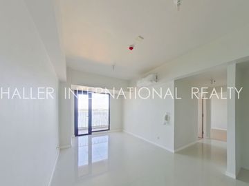 9XX Mandani Bay Suites Tower 1