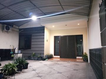 Rumah Darmo Permai Utara Sukomanunggal dkt Pakuwon Citraland Surabaya Barat
