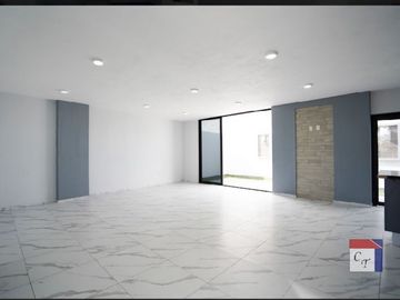 CASA EN VENTA ARGENTA