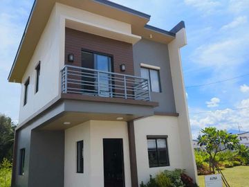 MODERN ASIAN 3 BEDROOM HOUSE AND LOT FOR SALE