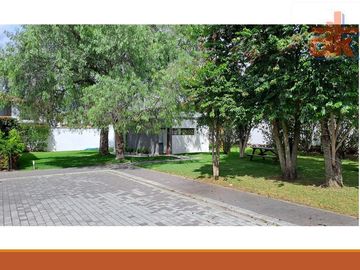 En Venta Casa Sector exclusivo del Valle de Tumbaco