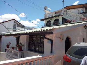 Casa de VENTA en Quito, El Inca