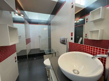 VENTA  DUPLEX CERROS DE CAMACHO FINOS ACABADOS