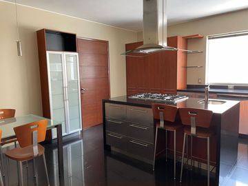 VENTA  DUPLEX CERROS DE CAMACHO FINOS ACABADOS