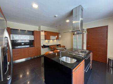 VENTA  DUPLEX CERROS DE CAMACHO FINOS ACABADOS