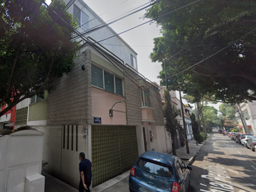 PRECIO DE REMATE CASA EN LA COLONIA VERONICA ANZURES, MIGUEL HIDALGO JUNTO A POLANCO
