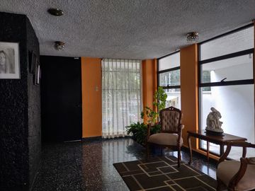 CASA EN VENTA EN ESTADO DE MEXICO NAUCALPAN CIUDAD SATELITE ECONOMISTAS