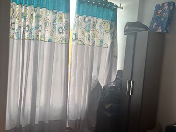 CASA CONFORTABLE  6 DORMITORIOS AL LADO DE PARQUE EN ZONA RESIDENCIAL DE PUEBLO LIBRE
