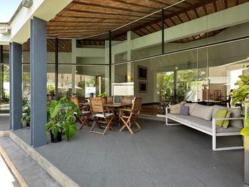 VENTA DE CASA CALLE 11 URBANIZACION LOS PORTALES LA MOLINA