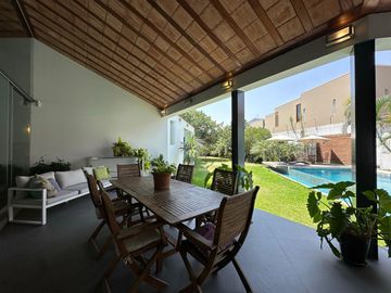 VENTA DE CASA CALLE 11 URBANIZACION LOS PORTALES LA MOLINA