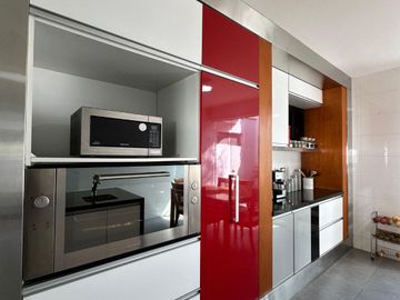 VENTA DE CASA CALLE 11 URBANIZACION LOS PORTALES LA MOLINA