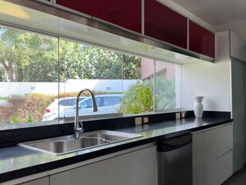 VENTA DE CASA CALLE 11 URBANIZACION LOS PORTALES LA MOLINA