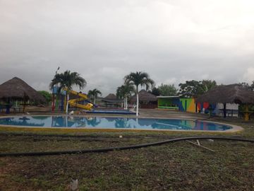centro turístico de venta en san Antonio Manabí