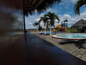 centro turístico de venta en san Antonio Manabí
