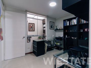 Venta Dúplex en Primer Piso / Calle 10, Urb. Monterrico Norte, San Borja. / 3 Dorm / 3 Baños / 2 Estac/ 1 Dep