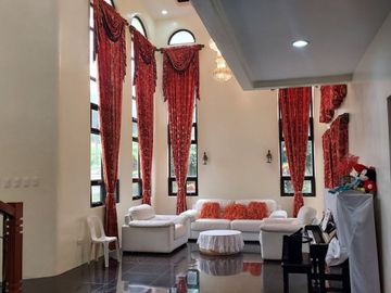 The Elegant 7 Bedroom Furnished House for Sale in Ponderosa Leisure Farm