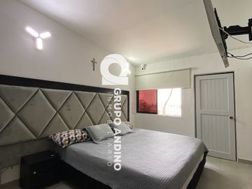 Se Vende Casa en Lagos del Cacique - Oportunidad de financiar un % directo - Bucaramanga