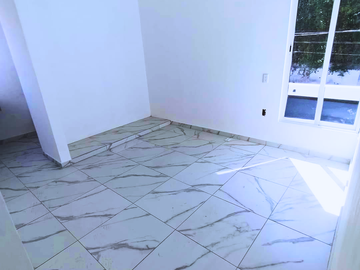 HERMOSA CASA TOTALMENTE NUEVA, MINIMALISTA, CON UN DISEÑO ÚNICO Y JAMÁS REPETIDO DENTRO DEL FRACCIONAMIENTO ÁRBOLEDA DEL “CENTENARIO” UBICADO EN CASAS