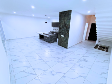 HERMOSA CASA TOTALMENTE NUEVA, MINIMALISTA, CON UN DISEÑO ÚNICO Y JAMÁS REPETIDO DENTRO DEL FRACCIONAMIENTO ÁRBOLEDA DEL “CENTENARIO” UBICADO EN CASAS