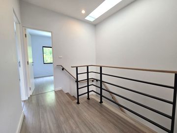 Townhome for sale, corner house, Siri Place Village, Rangsit, spacious area. Located at the beginning of the project, near the clubhouse, swimming poo