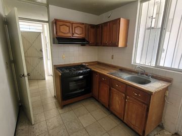 Casa con doble accesos a unos metros de Calle Morelos.