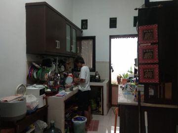 Rumah Dalam Cluster Dekat Tol Desari Siap Huni Sertifikat SHM