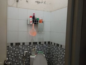 Rumah Dalam Cluster Dekat Tol Desari Siap Huni Sertifikat SHM