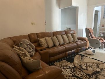 Dijual Rumah Cluster Oasis Grage City Kota Cirebon Jawa Barat Bagus Nyaman Fully Furnished Siap Huni Lokasi Strategis