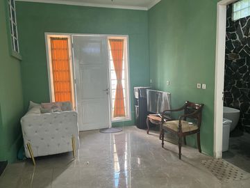 Dijual Rumah Cluster Oasis Grage City Kota Cirebon Jawa Barat Bagus Nyaman Fully Furnished Siap Huni Lokasi Strategis