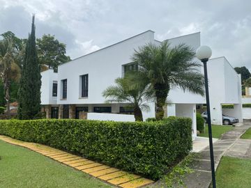VENDO HERMOSA CASA CONDOMINIO  ENTRE RIOS PANCE