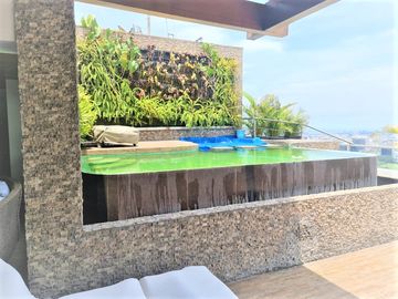 CERRO DE CAMACHO VENTA PENT HOUSE DÚPLEX DE 584M2 CON VISTA AL GOLF LOS INCAS