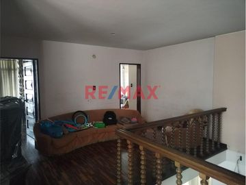 Venta De Casa De 350 M2 A 615 Mil Dólares Negociables En Miraflores