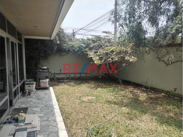 Venta De Casa De 350 M2 A 615 Mil Dólares Negociables En Miraflores