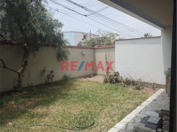 Venta De Casa De 350 M2 A 615 Mil Dólares Negociables En Miraflores